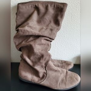 Arizona Boots Brownish Gray, 8 1/2👢